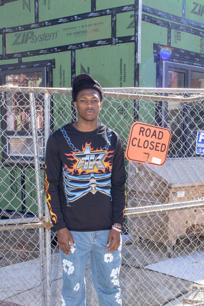 Flame Pendant Tee [Black]