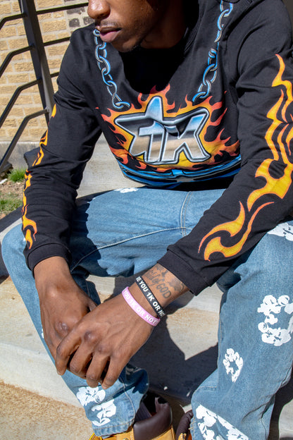 Flame Pendant Tee [Black]